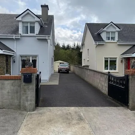 Kerry Escape *